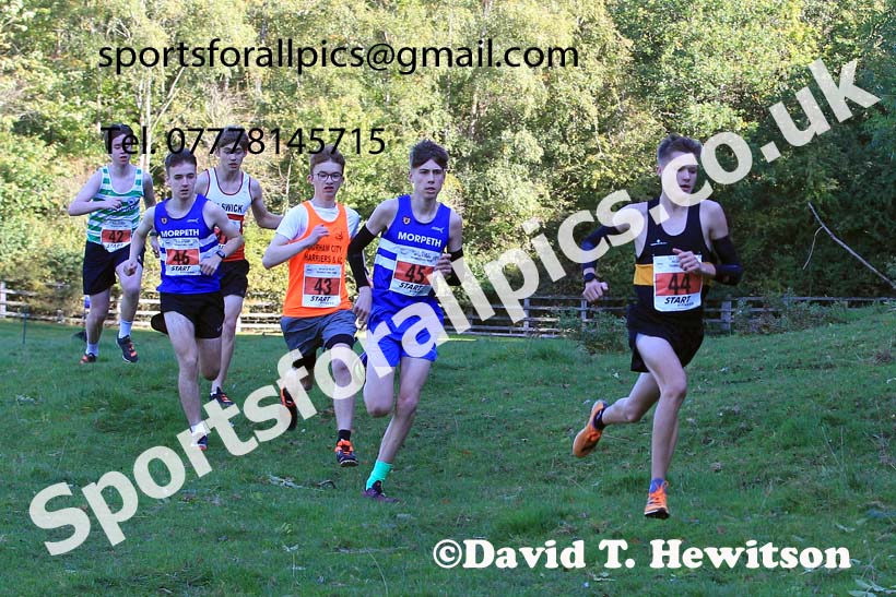 Mens under-17s, 2022 NECAA Cross Country Relays, Thornley Hall Farm, Peterlee, County Durham, October 15th. Photo: David T. Hewitson/Sports for All Pics
